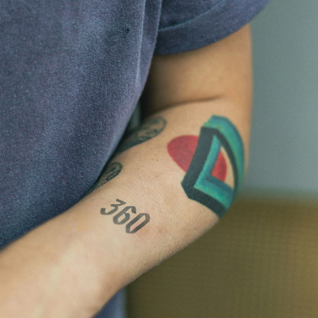 Featured artifact